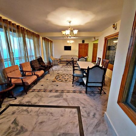 Отель Shahrukh Heights Муррее Экстерьер фото